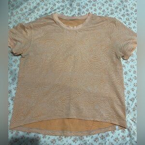 LULULEMON Crop Tee